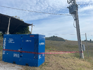 Black out al Ponterotto, attivo un generatore elettrico per fornire elettricità ad alcune abitazioni
